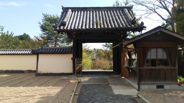 東大寺の戒壇堂